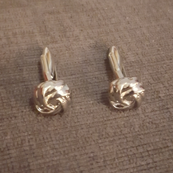 Silver Coloured Knot Cuff Links - Picture 5 of 5